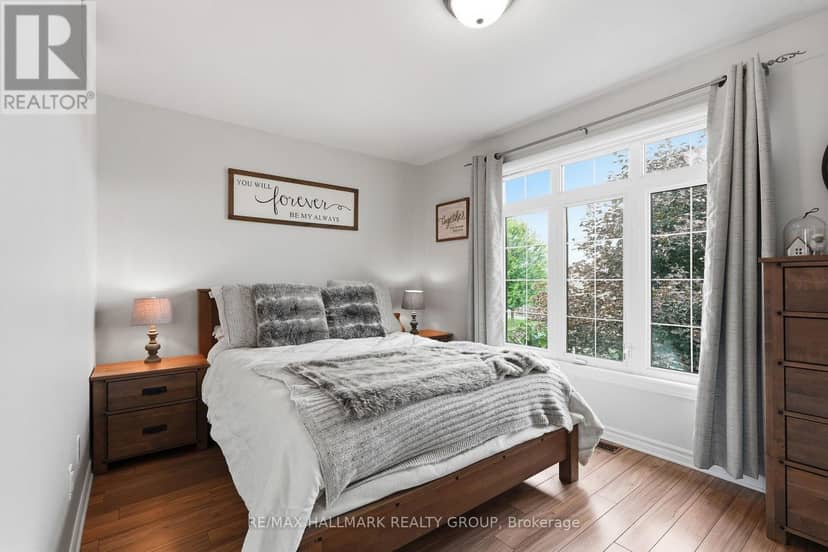 438 Denis Street — photo 29 of 40