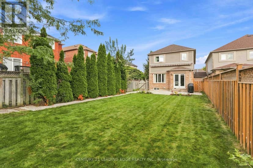 6 Birchcliffe Drive — photo 29 of 31