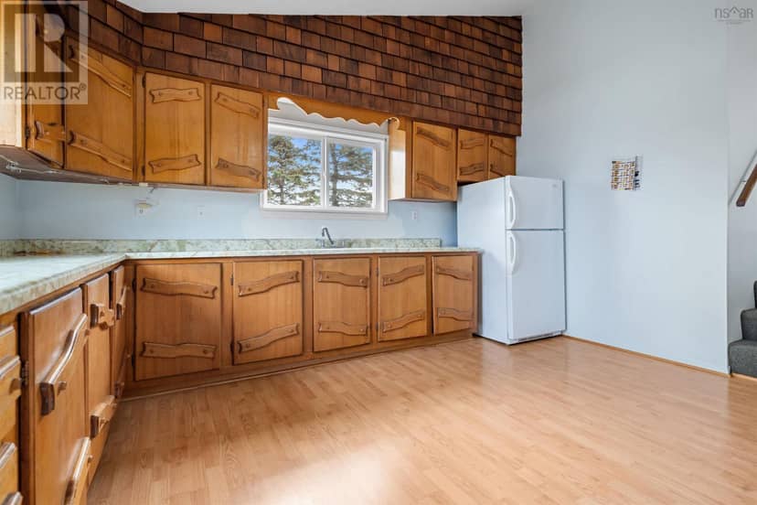 284 Willow Street — photo 24 of 40
