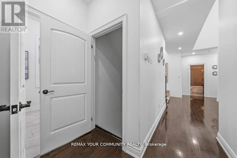 38 Windermere Circle — photo 33 of 40