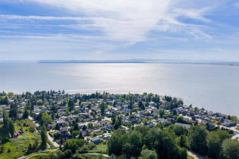 12520 CRESCENT ROAD, Surrey, photo 2