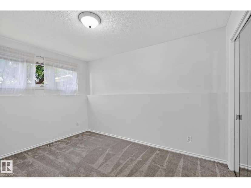 16016 78A AV NW — photo 23 of 39