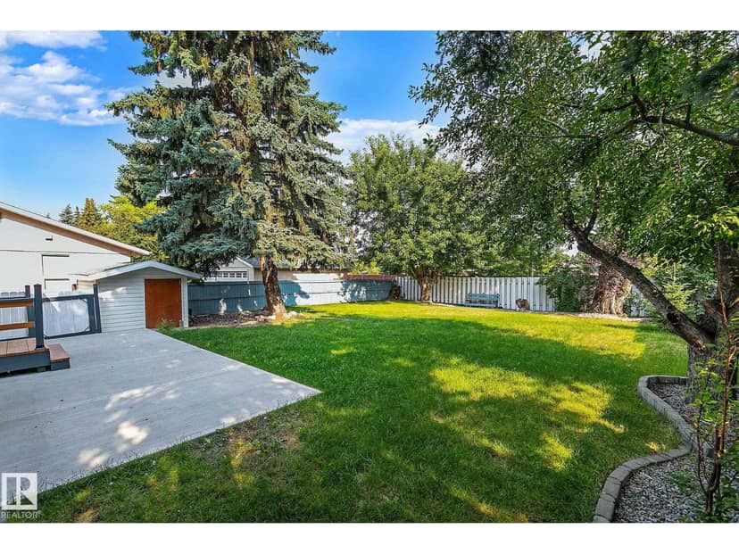 16016 78A AV NW — photo 35 of 39
