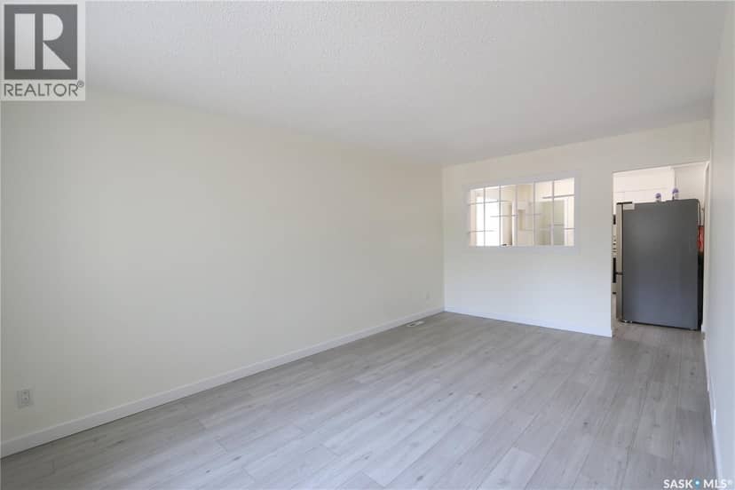 1162 Athol STREET — photo 7 of 40
