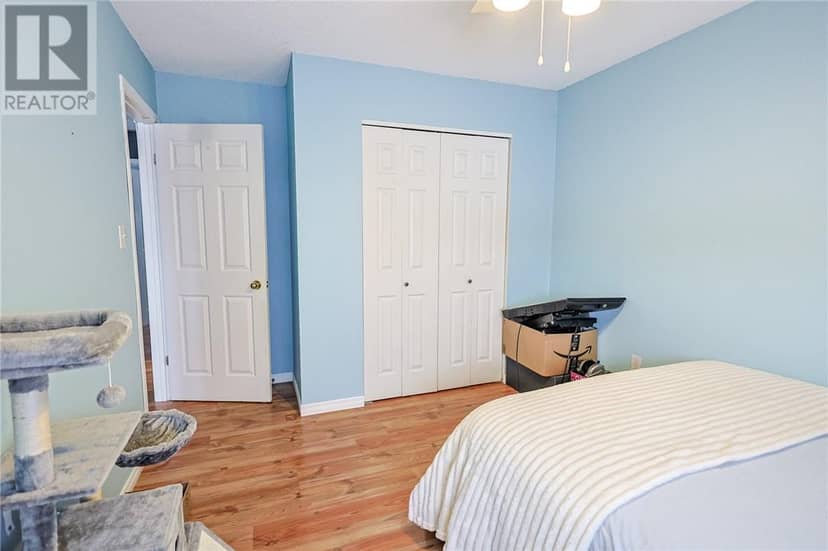 721 Piquette Road — photo 18 of 40
