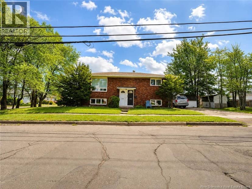 136-138 Crandall Street — photo 1 of 18
