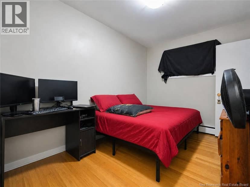 136-138 Crandall Street — photo 12 of 18