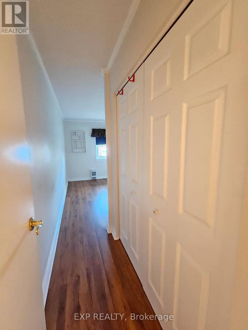 117 - 235 Water Street — photo 20 of 24