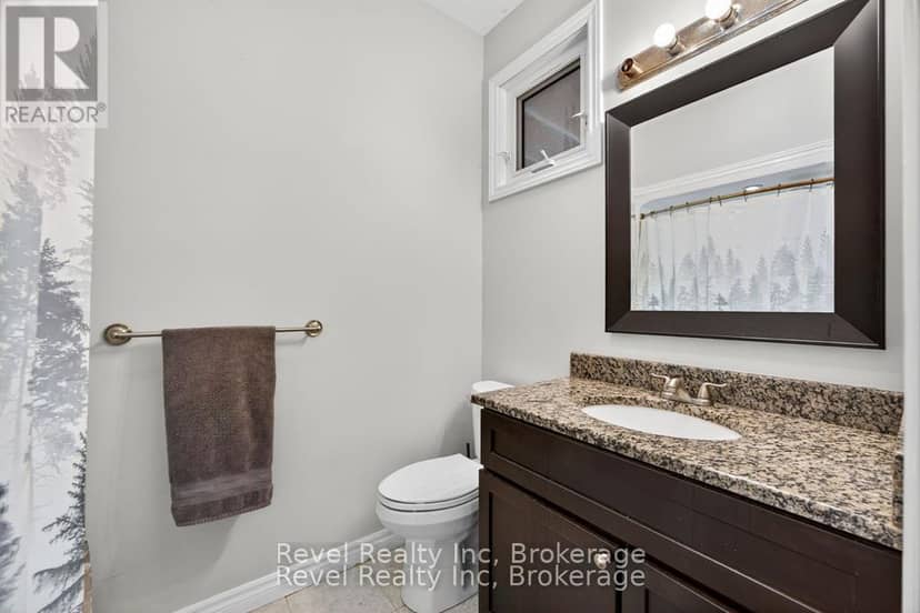 683 Lafontaine Road W — photo 18 of 33