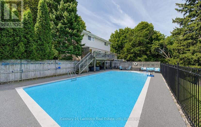 23 West Cove — photo 39 of 40