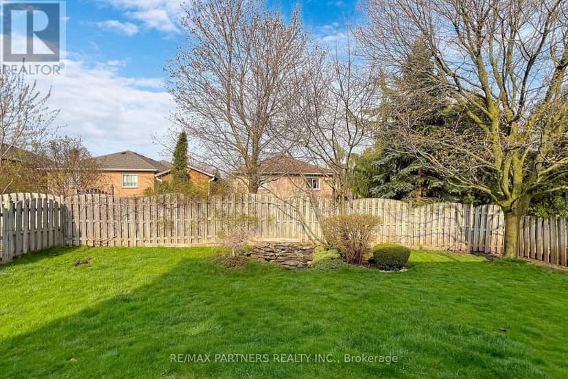 15 Ribblesdale Drive — photo 39 of 39