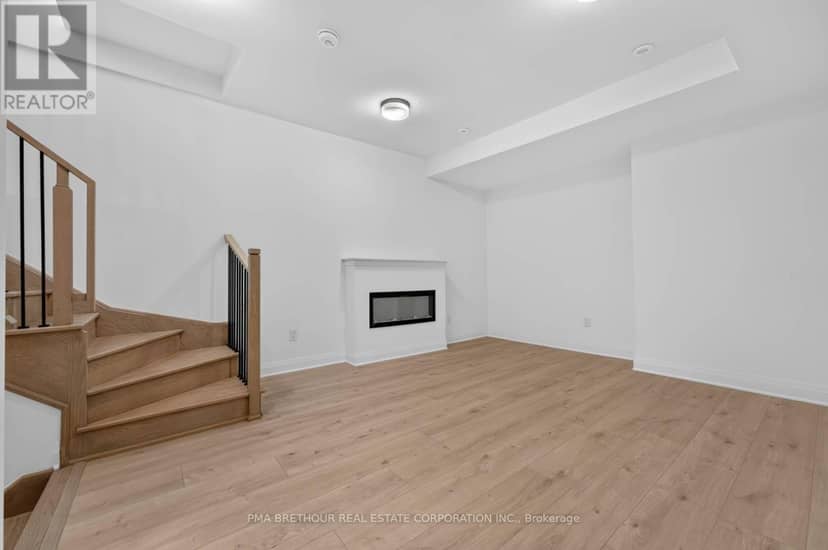101 Alton Crescent — photo 20 of 26