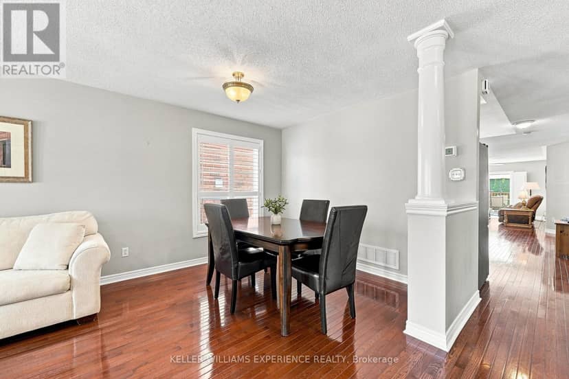 7 Stanley Street, Barrie, photo 7