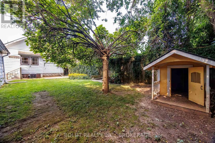 20 Stuart Avenue — photo 23 of 24