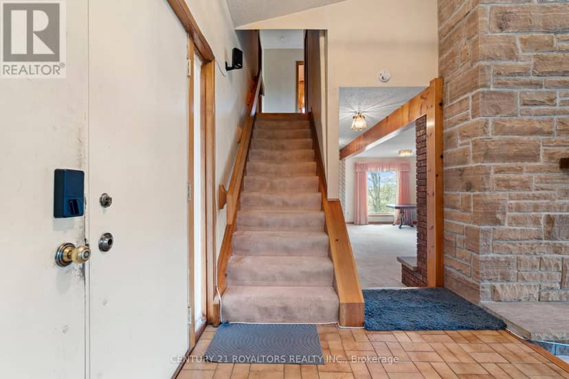 17940 Airport Road — photo 7 of 40