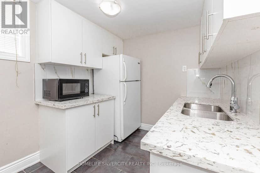 3701 Keenan Crescent — photo 40 of 40