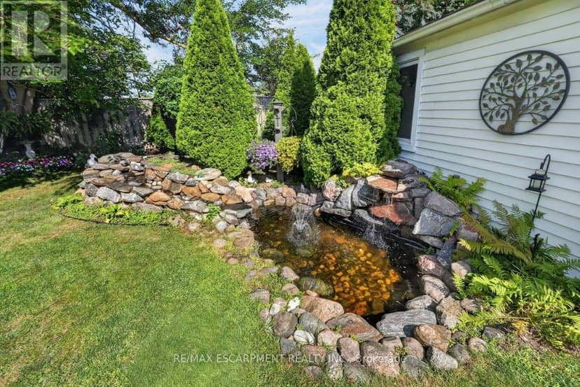 465 Springbank Crescent — photo 26 of 31