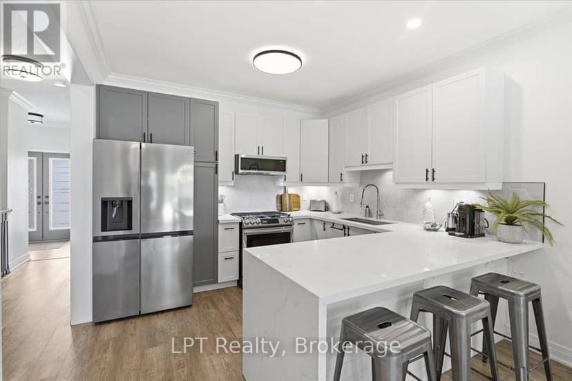 71 Laprade Square — photo 11 of 29