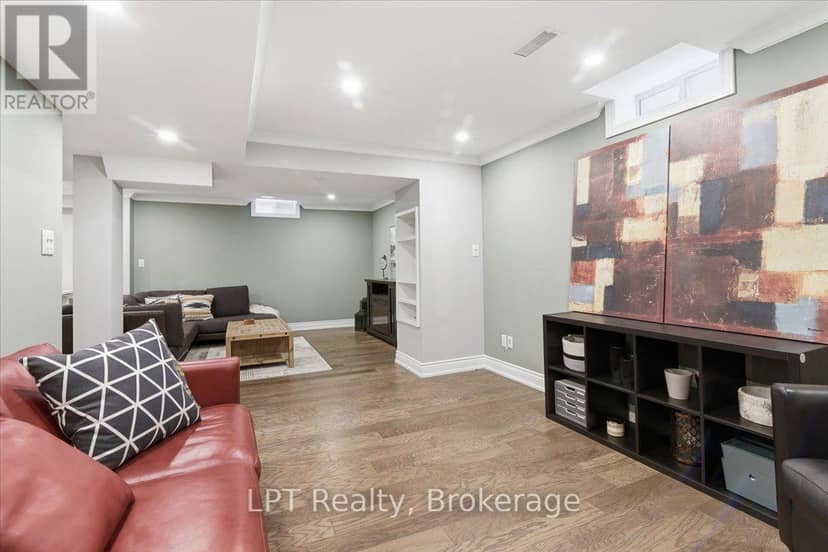 71 Laprade Square — photo 24 of 29