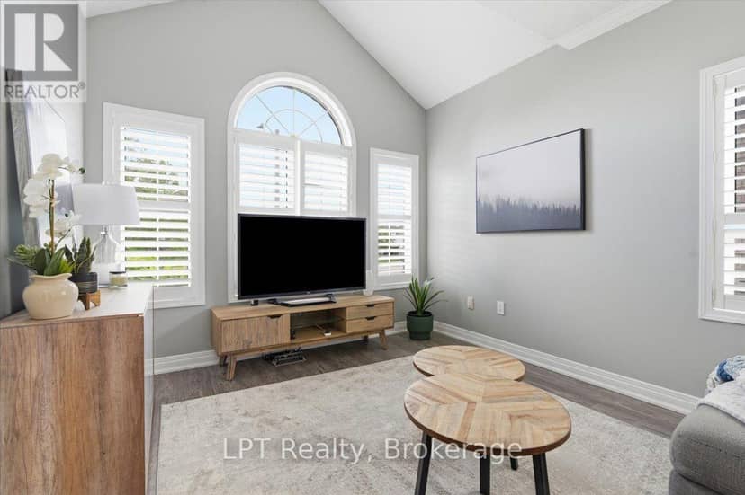 71 Laprade Square — photo 7 of 29