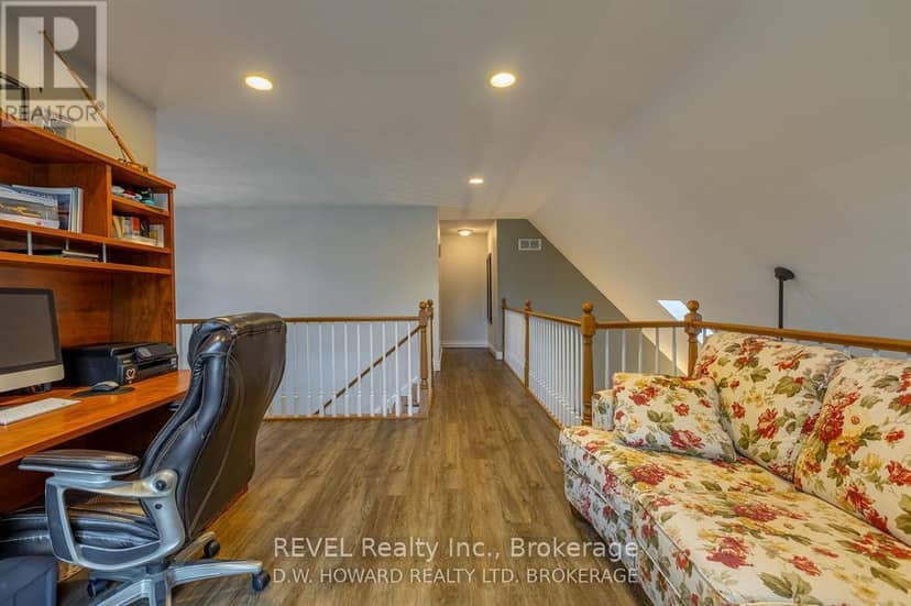 45 Westwood Drive — photo 24 of 40