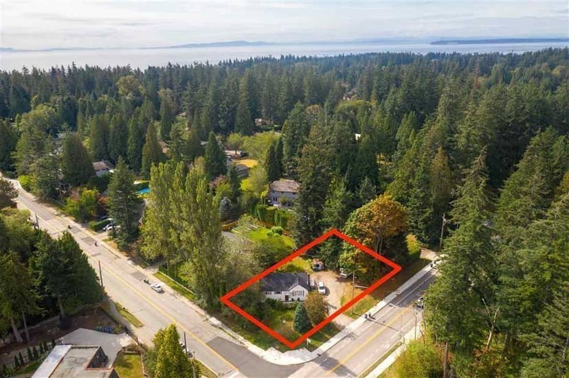 13590 20 AVENUE, Surrey, photo 2