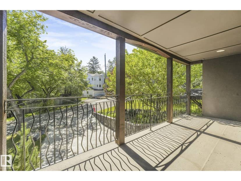 9404 100A AV NW — photo 15 of 40