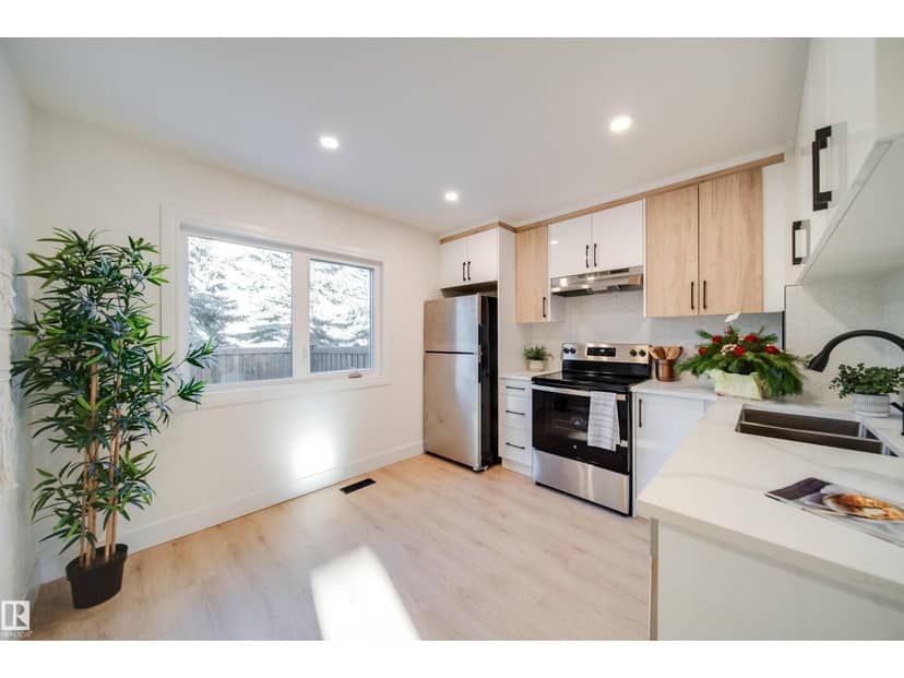 #18 14511 52 ST NW NW — photo 9 of 32
