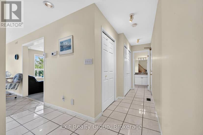 3 Fleming Road — photo 16 of 40