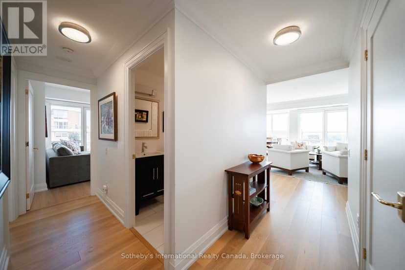 901 - 50 Old Mill Road, Oakville, photo 5