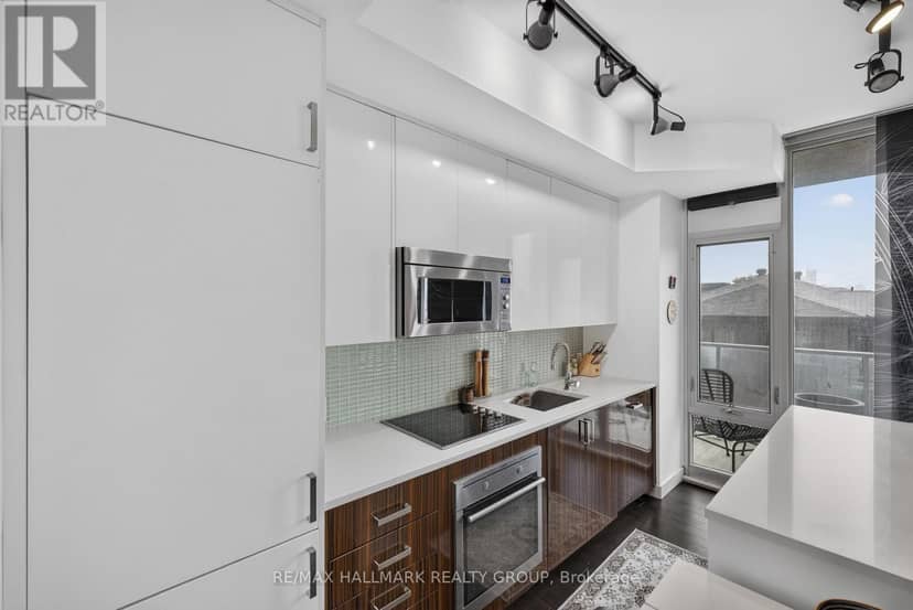 408 - 201 Parkdale Avenue — photo 16 of 35