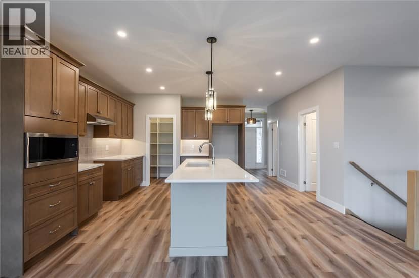 3560 Britt Boulevard — photo 14 of 40
