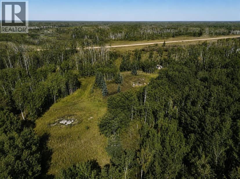 Alberta Provincial Highway 58, Rural Mackenzie County, photo 6