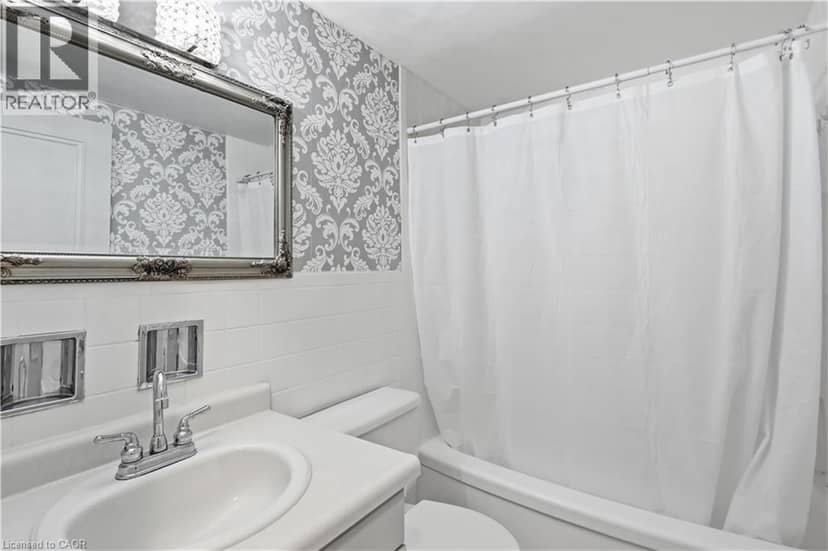 8 WOODMAN Drive S Unit# 208 — photo 23 of 28