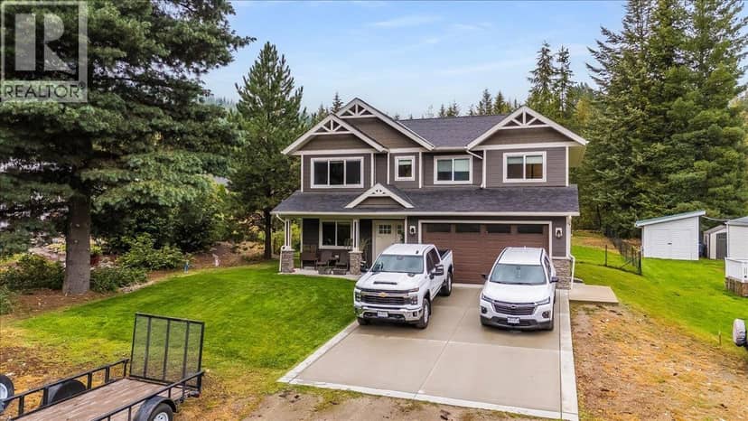 1065 LOWER CHINA CREEK Road, Castlegar