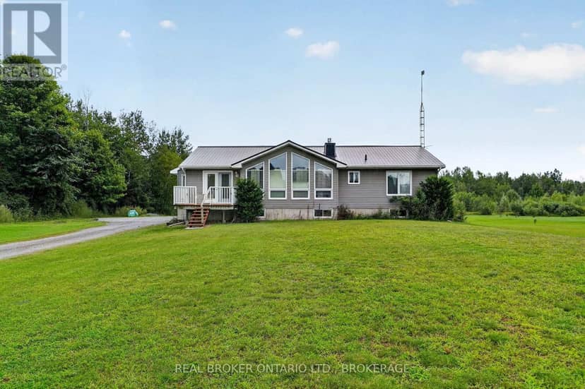 14950 Sandtown Road, South Stormont
