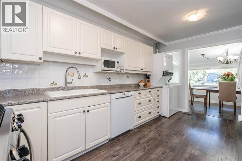 5529 5531 MAPLE CRESCENT, Delta, photo 8