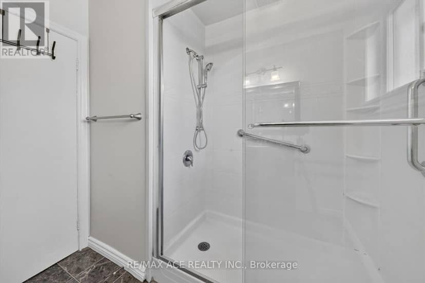 100 Merkley Square — photo 24 of 40