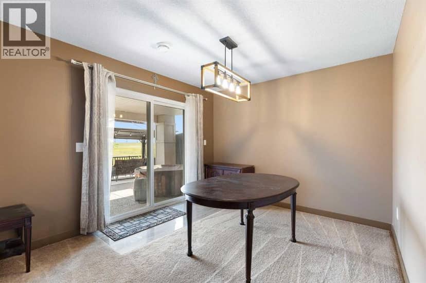 670 Muirfield Crescent — photo 35 of 40
