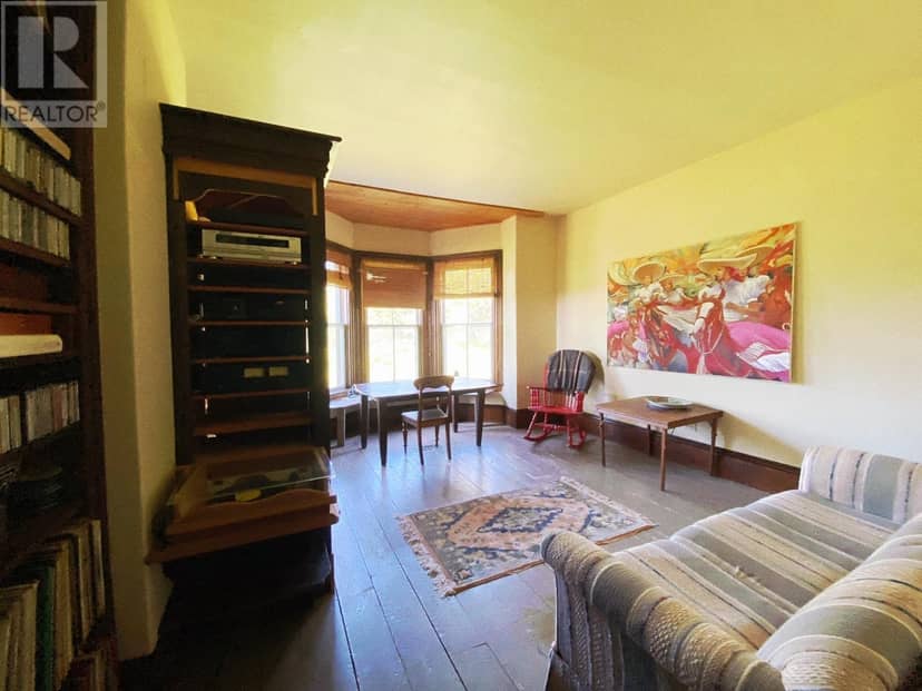 74 Larsen Lane — photo 15 of 27