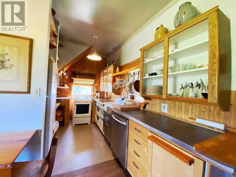 74 Larsen Lane — photo 19 of 27