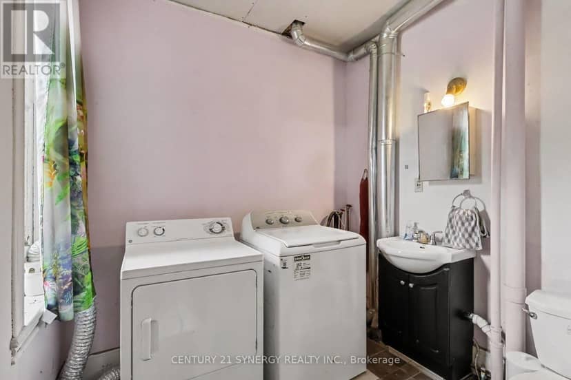 37 Smiths Falls Avenue — photo 13 of 31