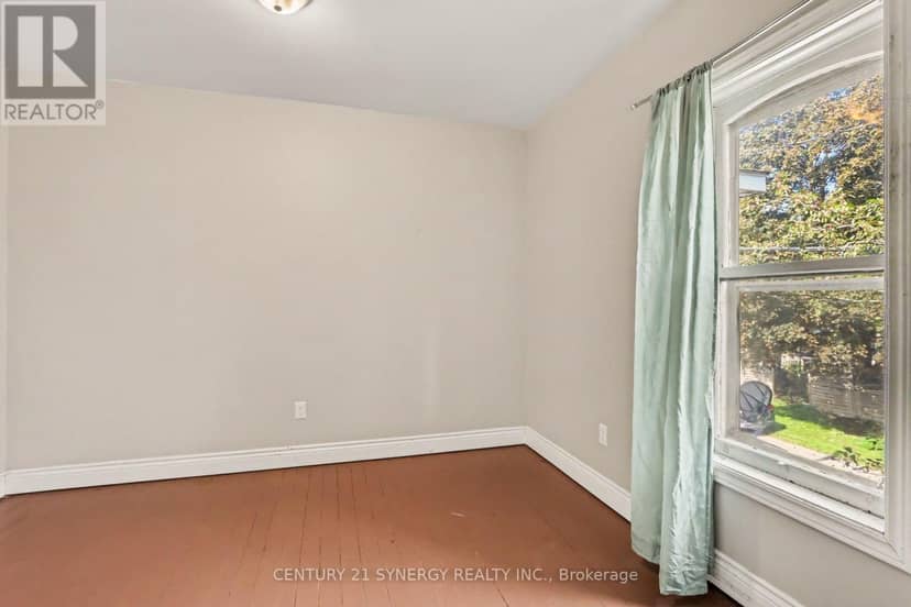 37 Smiths Falls Avenue — photo 20 of 31
