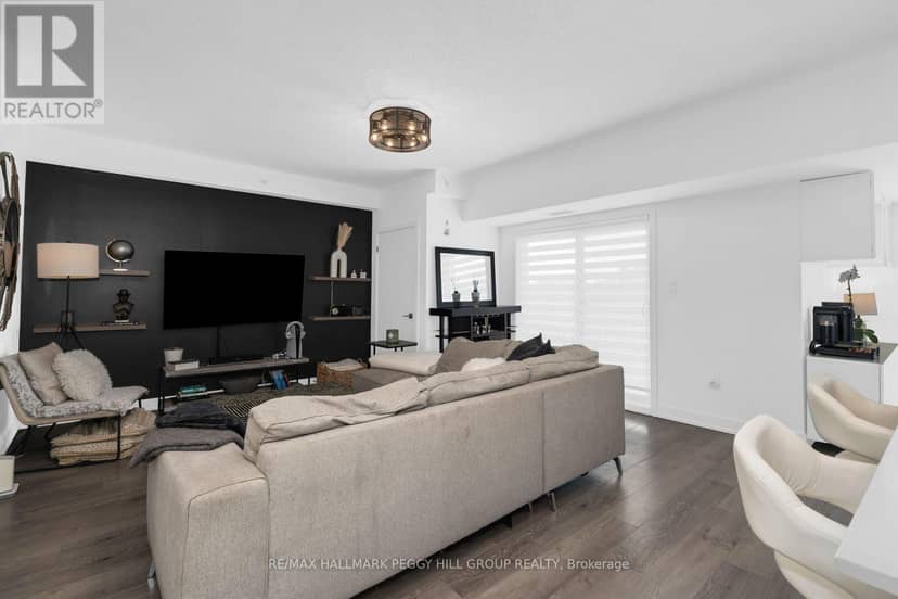 602 - 10 Culinary Lane, Barrie, photo 5