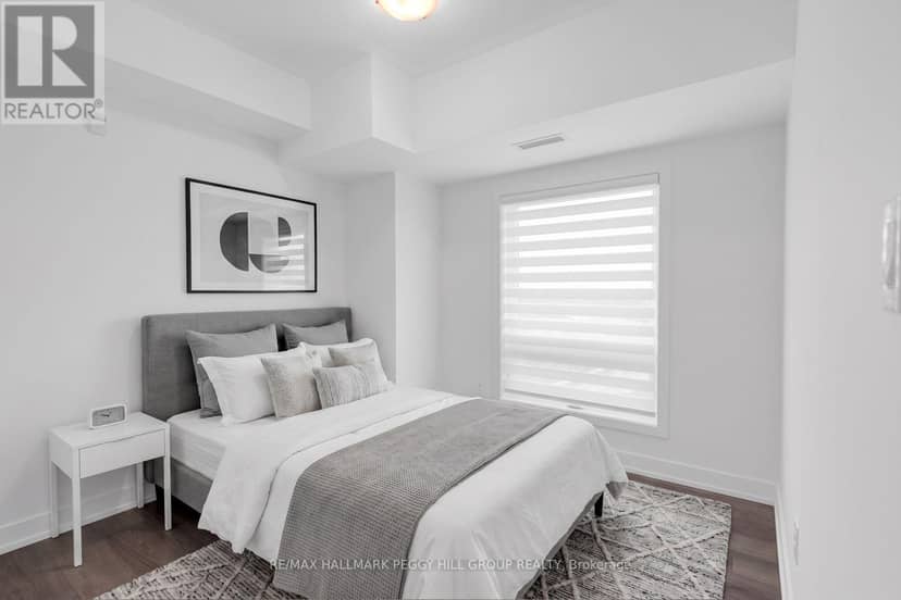 602 - 10 Culinary Lane, Barrie, photo 7