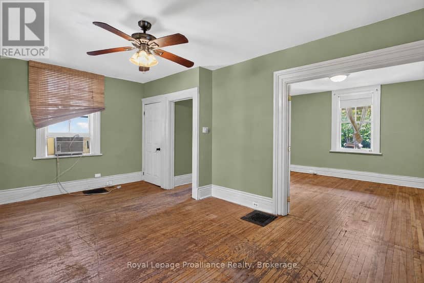 277 Reid Street — photo 17 of 40
