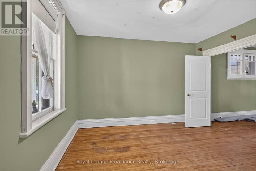 277 Reid Street — photo 10 of 40