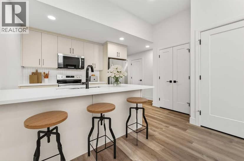 2533 16 Avenue — photo 35 of 40