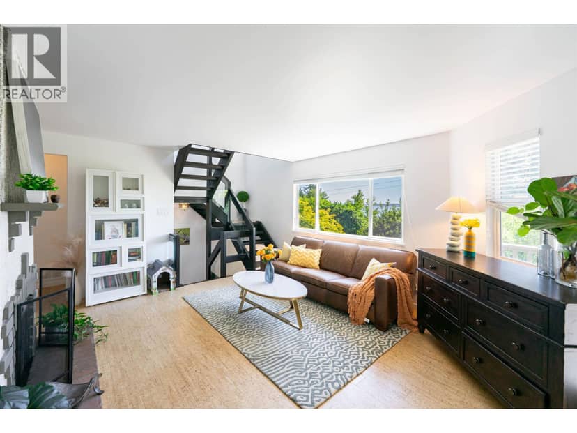 3341 MARINE DRIVE, West Vancouver