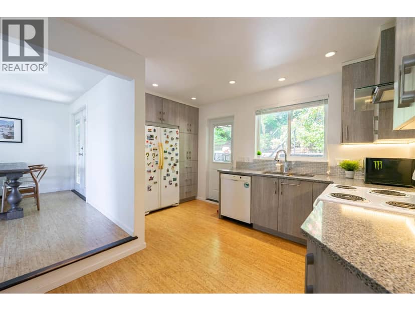 3341 MARINE DRIVE, West Vancouver, photo 5